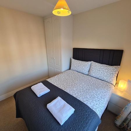 2 Cosy Bedrooms In A 3 Bed Home Tyrrelstown Экстерьер фото